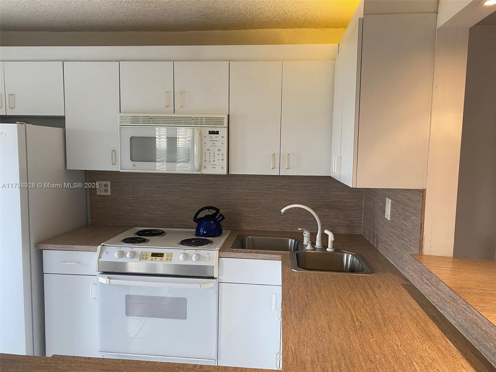 1400 SW 27th Ave #202, Miami, Florida image 15