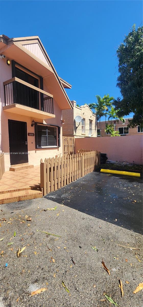 Property photo # 2