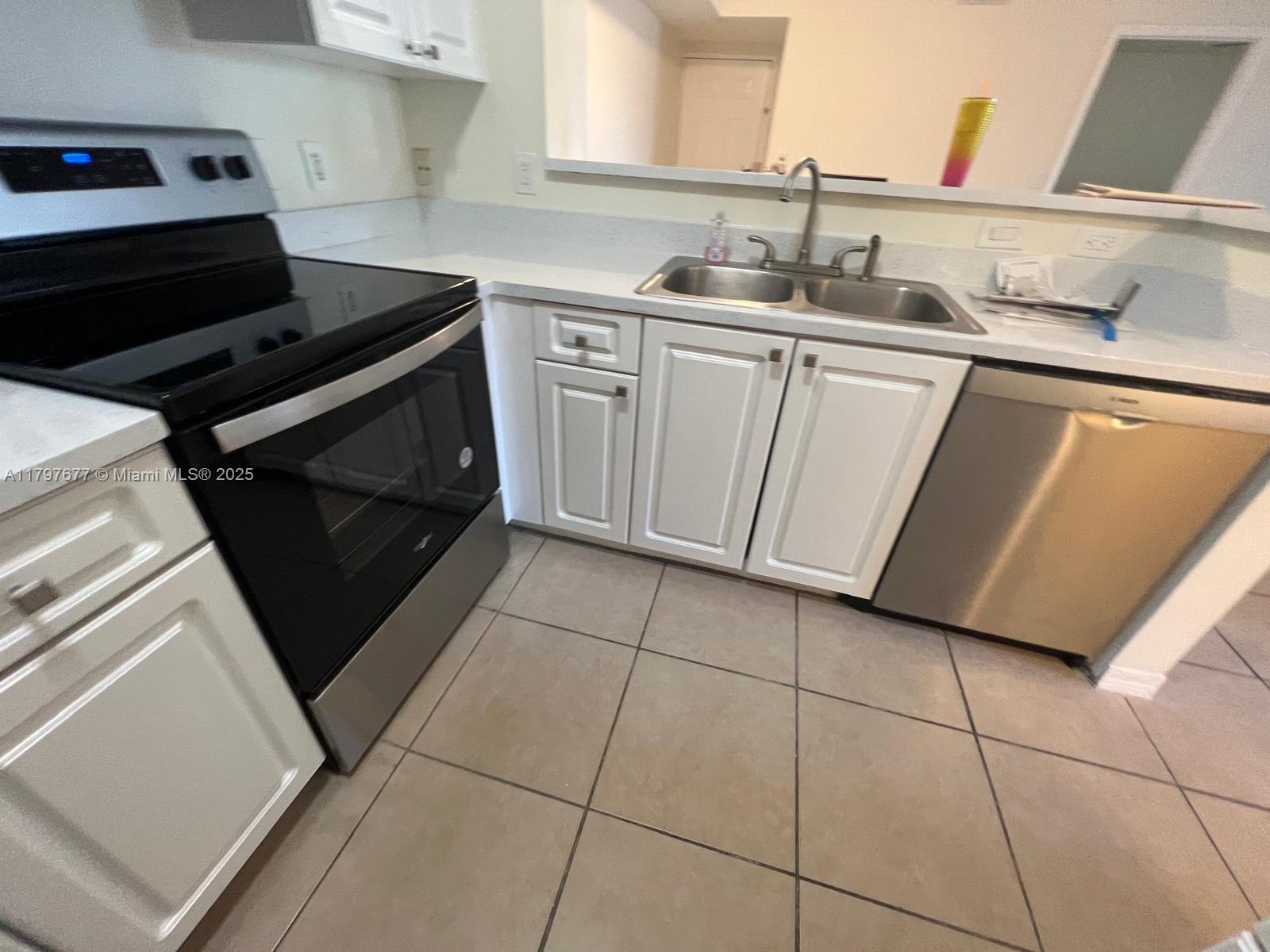 12106 Saint Andrews Pl #107, Miramar, Florida image 9