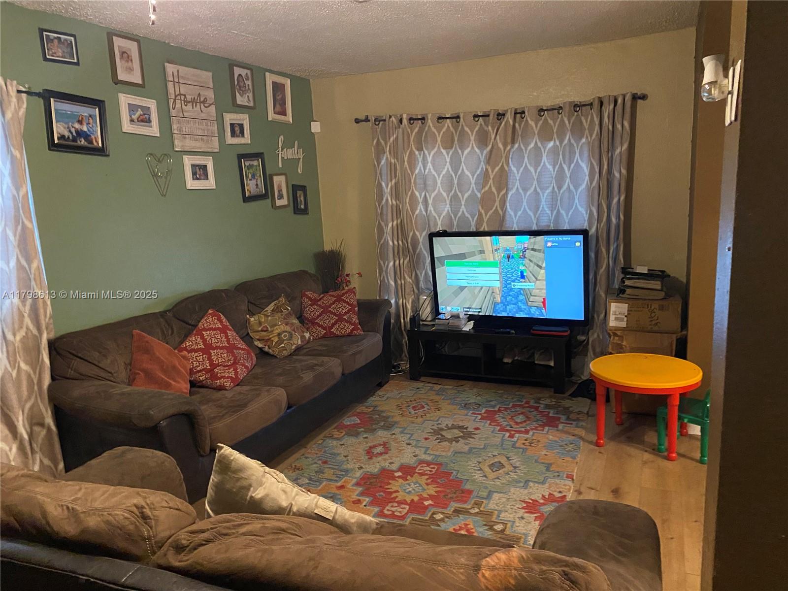8130 SW 7th Ct, North Lauderdale, Florida image 3