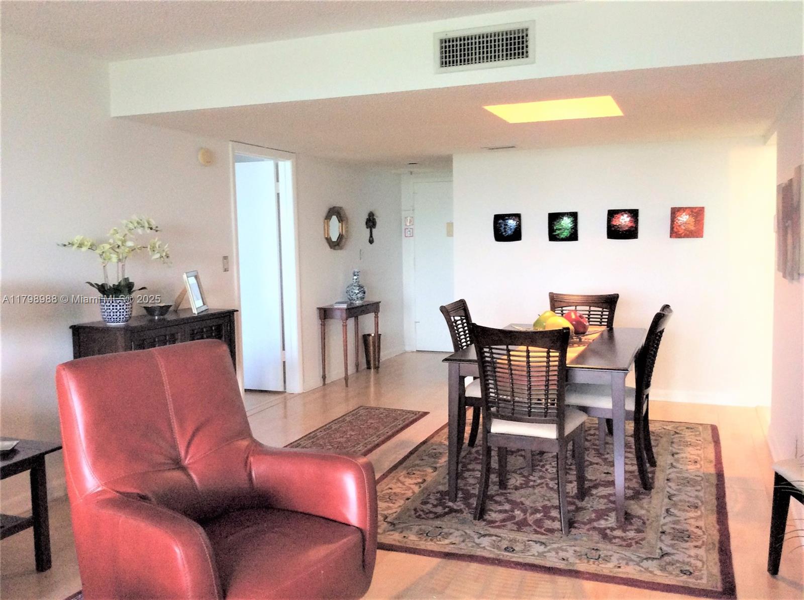 Property photo # 6