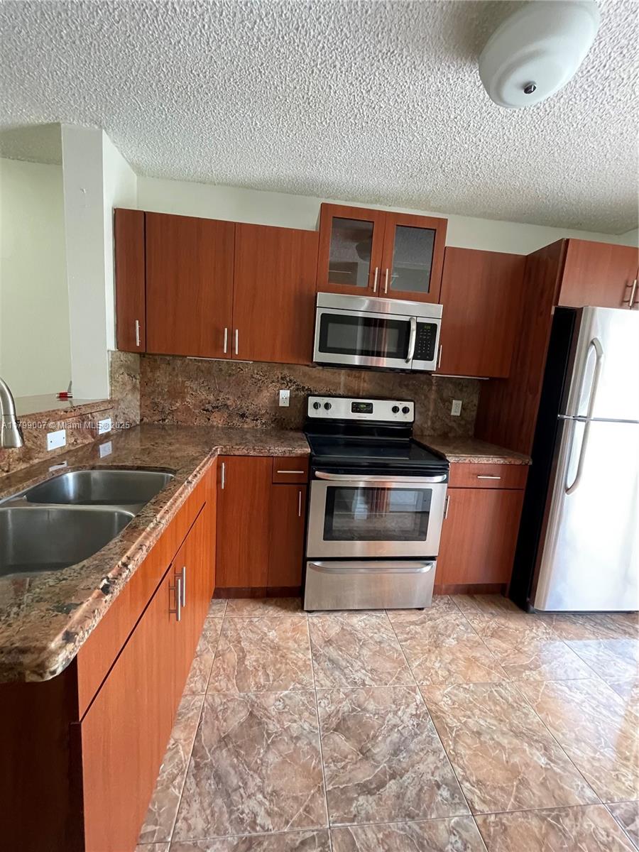 Property photo # 8