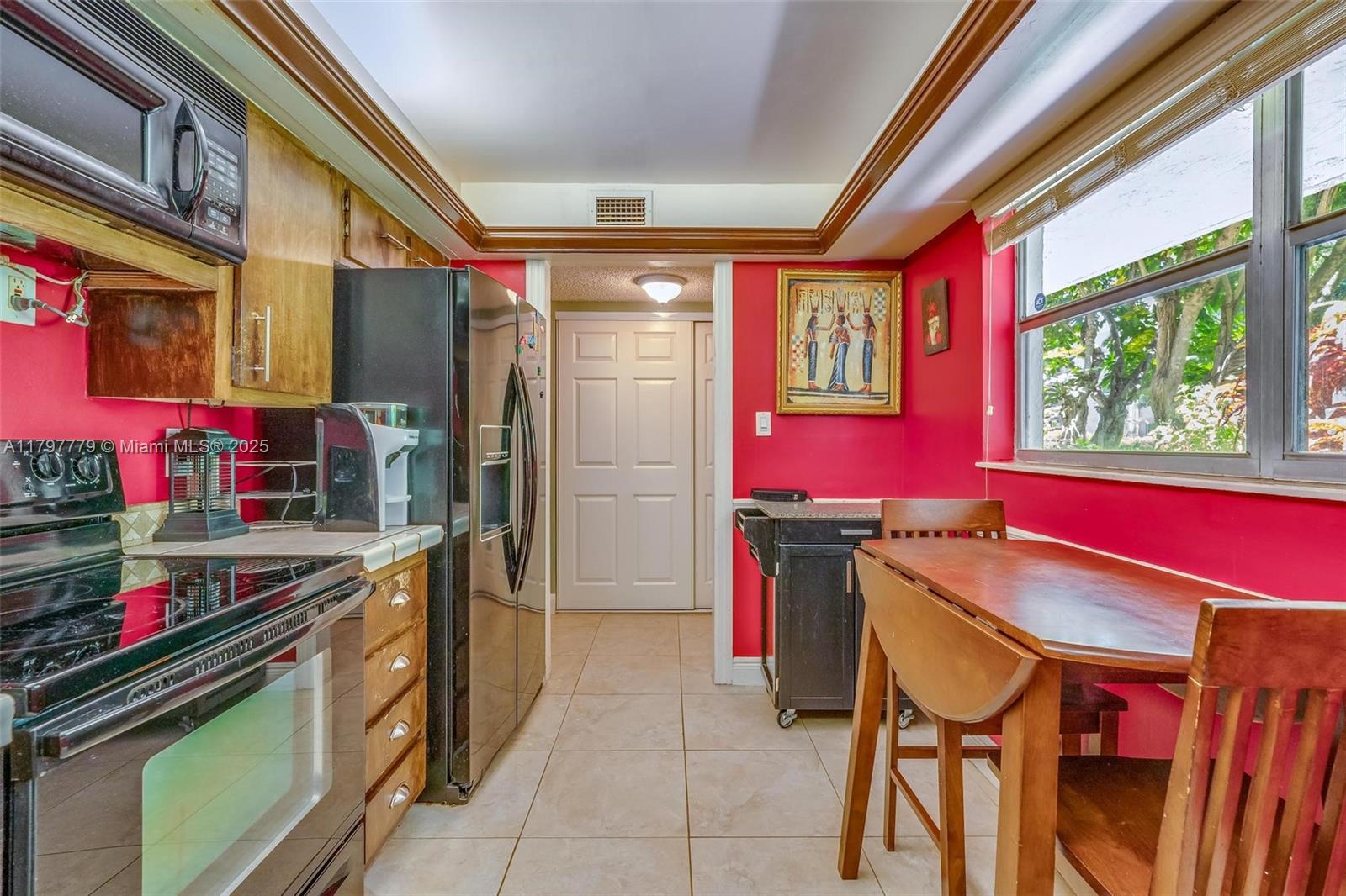 Property photo # 7