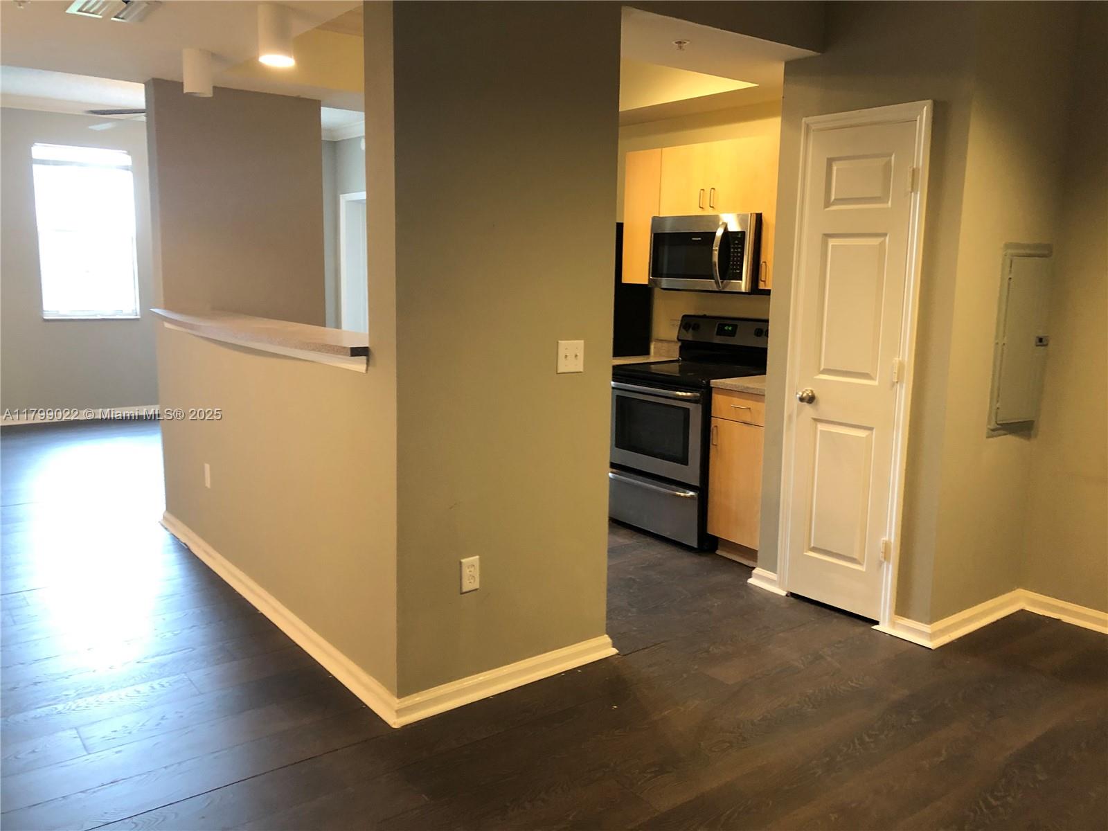 Property photo # 0