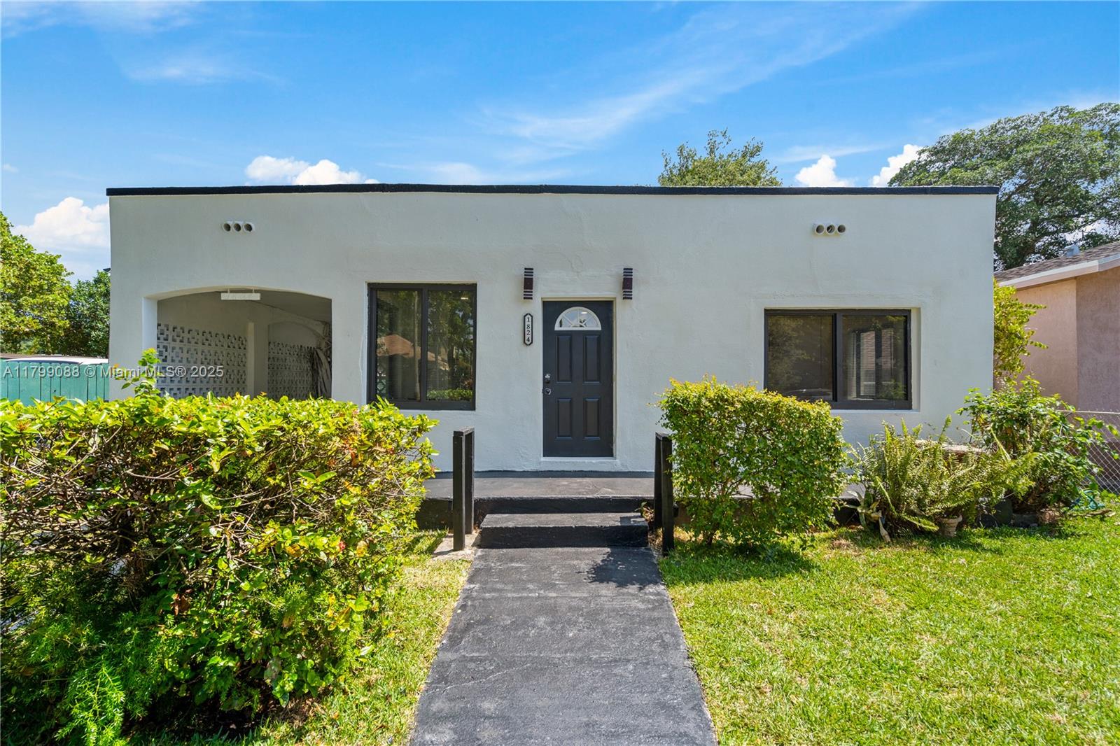 1824 NW 47th St, Miami, Florida image 5