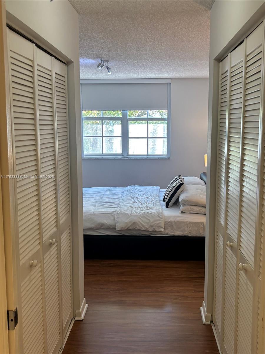 19501 E Country Club Dr #9506, Aventura FL 33180