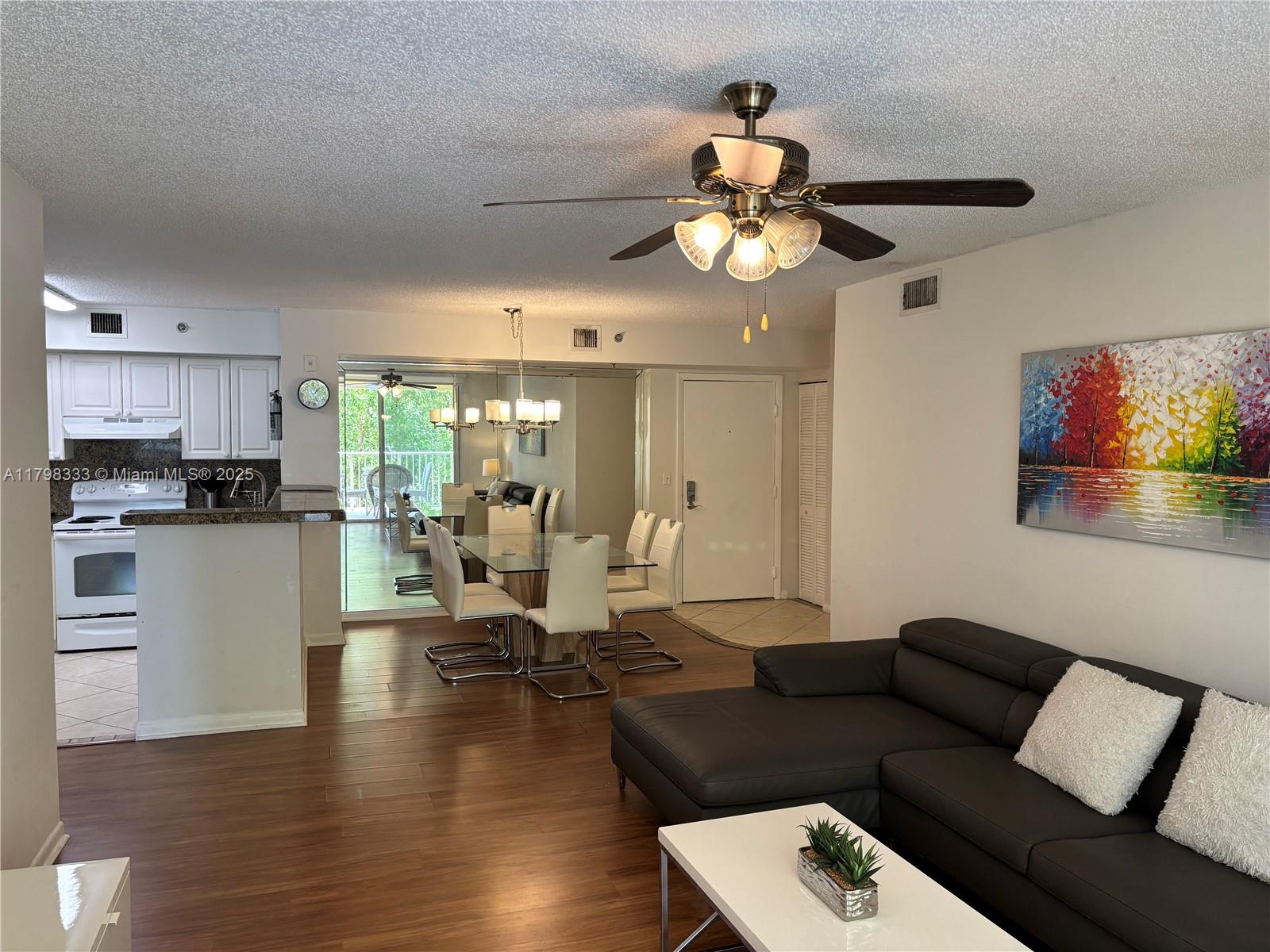 19501 E Country Club Dr #9506, Aventura FL 33180