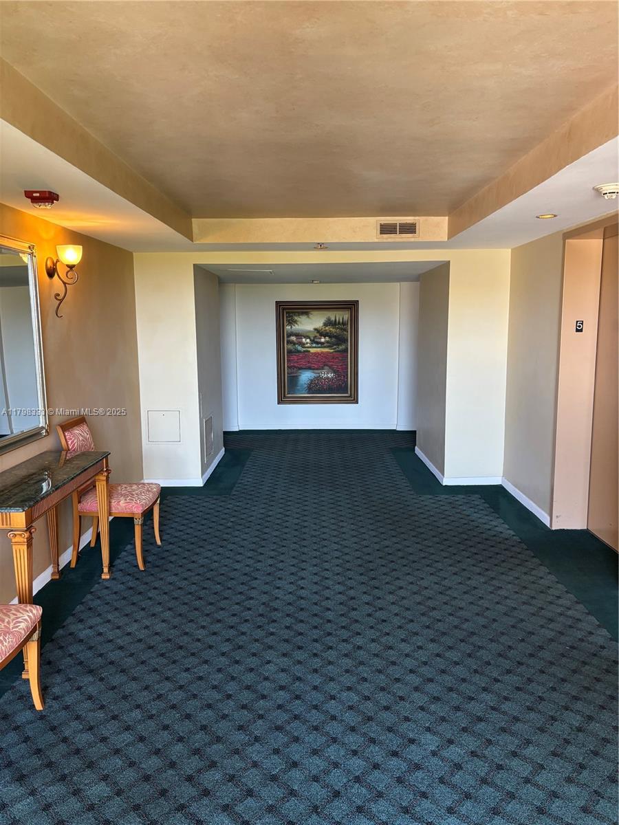 19501 E Country Club Dr #9506, Aventura FL 33180