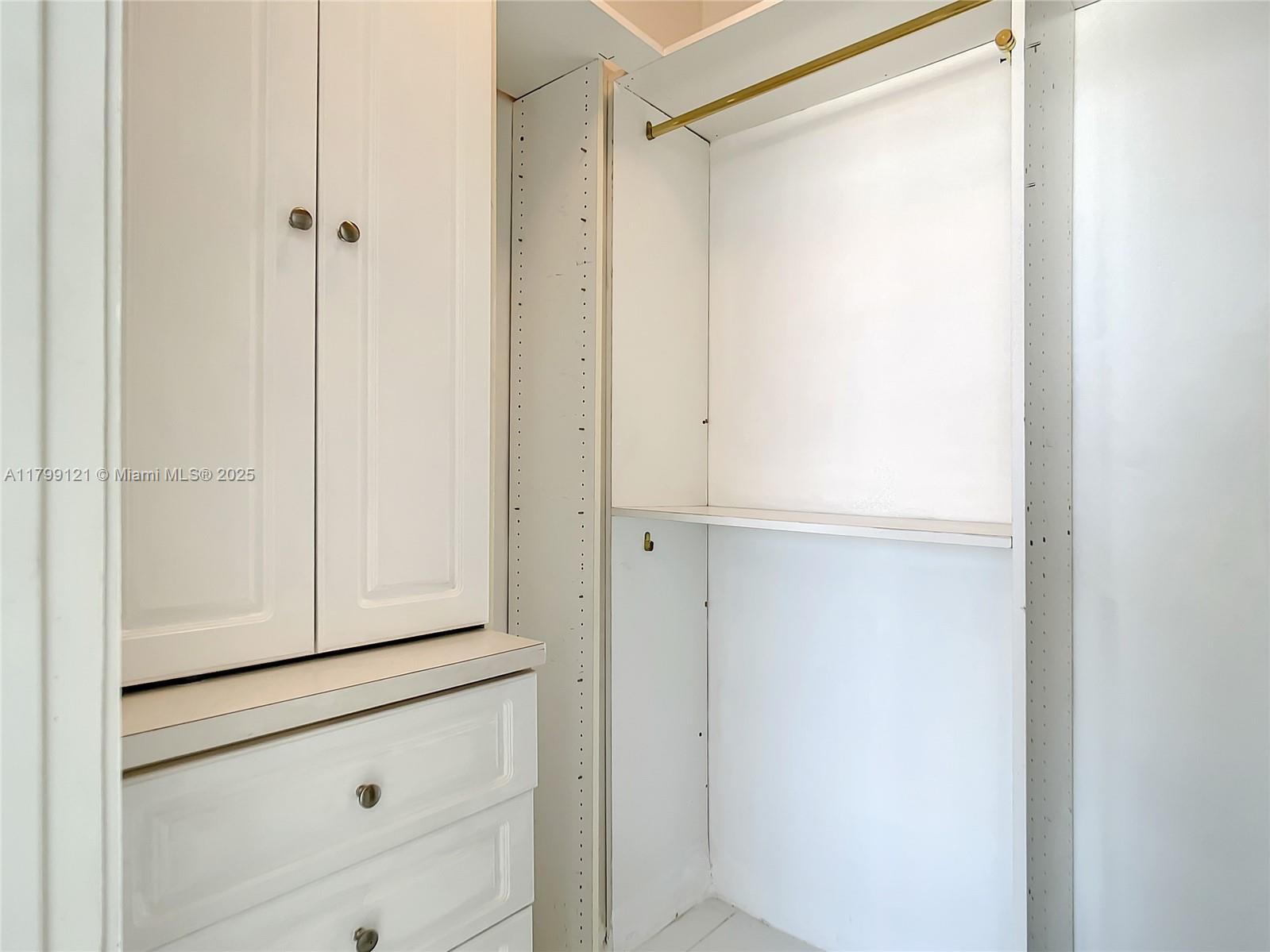 555 NE 15th St #502, Miami, Florida image 11