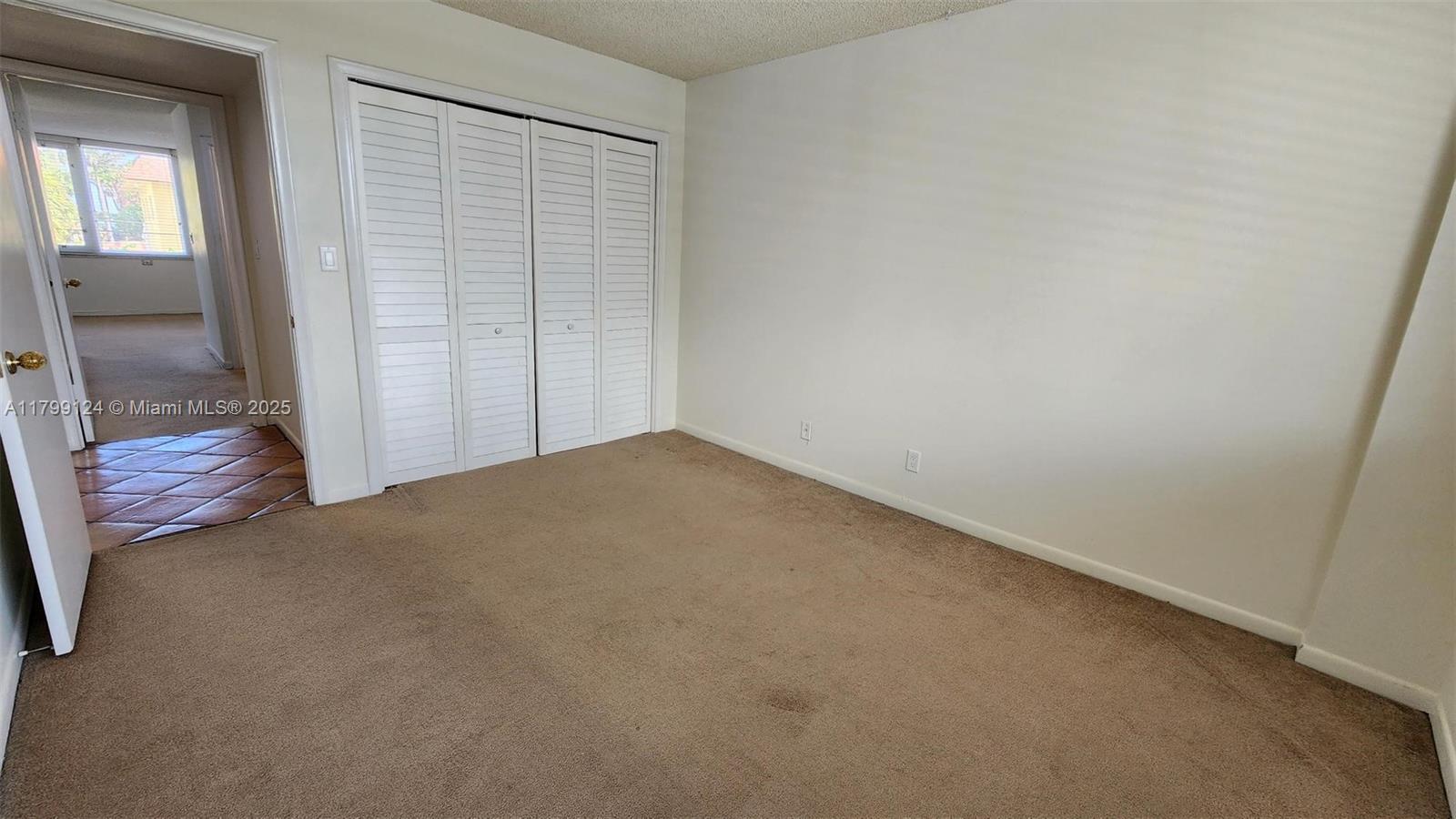 2200 NE 33rd Ave #2J, Fort Lauderdale, Florida image 27