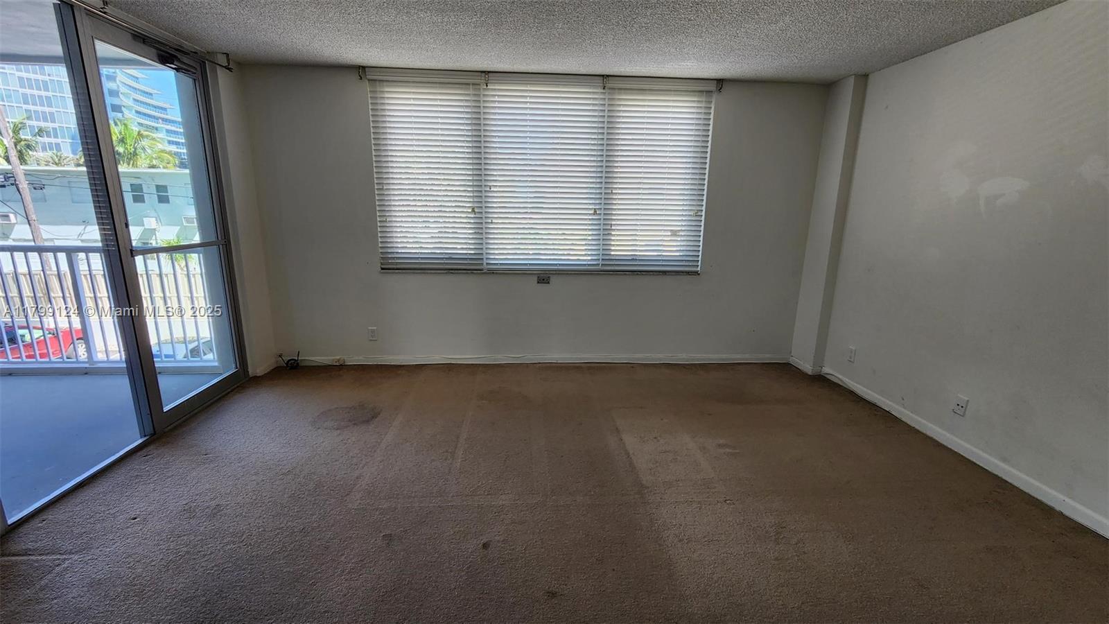 2200 NE 33rd Ave #2J, Fort Lauderdale, Florida image 34