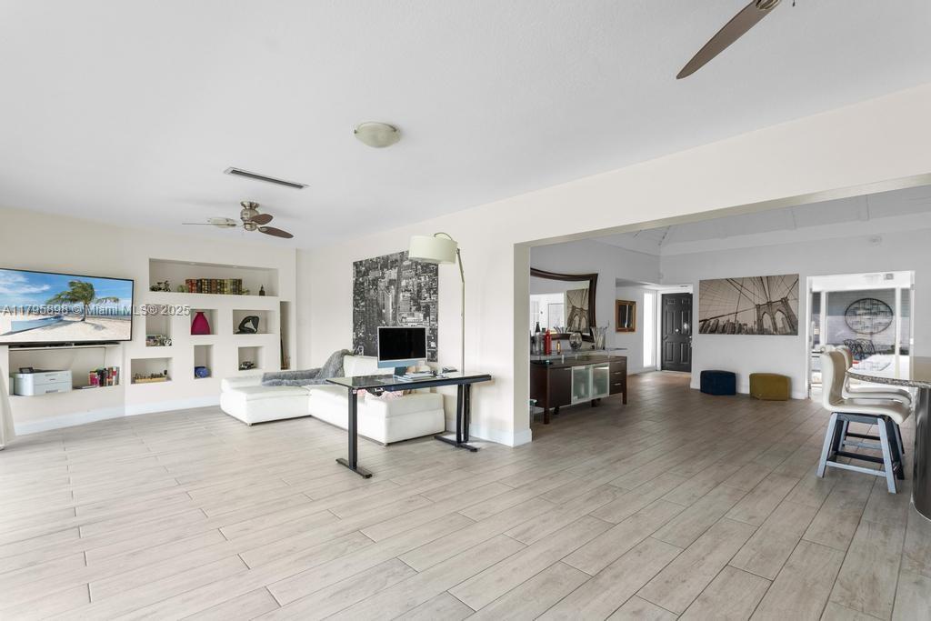 5715 Bayberry Ln, Tamarac, Florida image 3