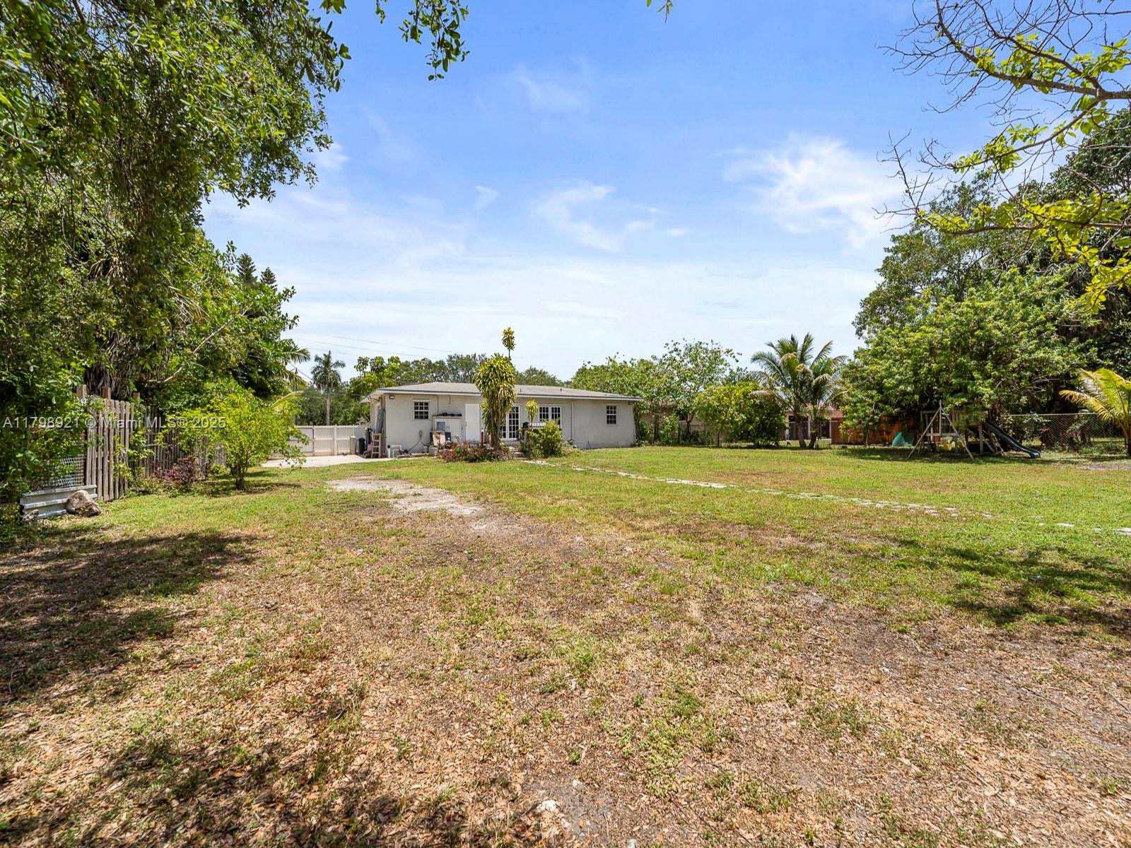 17720 NW 17th Ave, Miami Gardens, Florida image 6