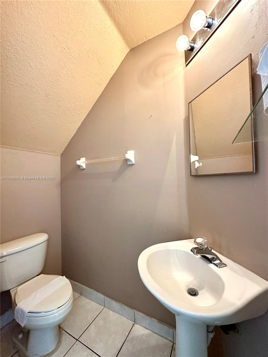 6714 NW 39th Ln, Lauderhill, Florida image 14