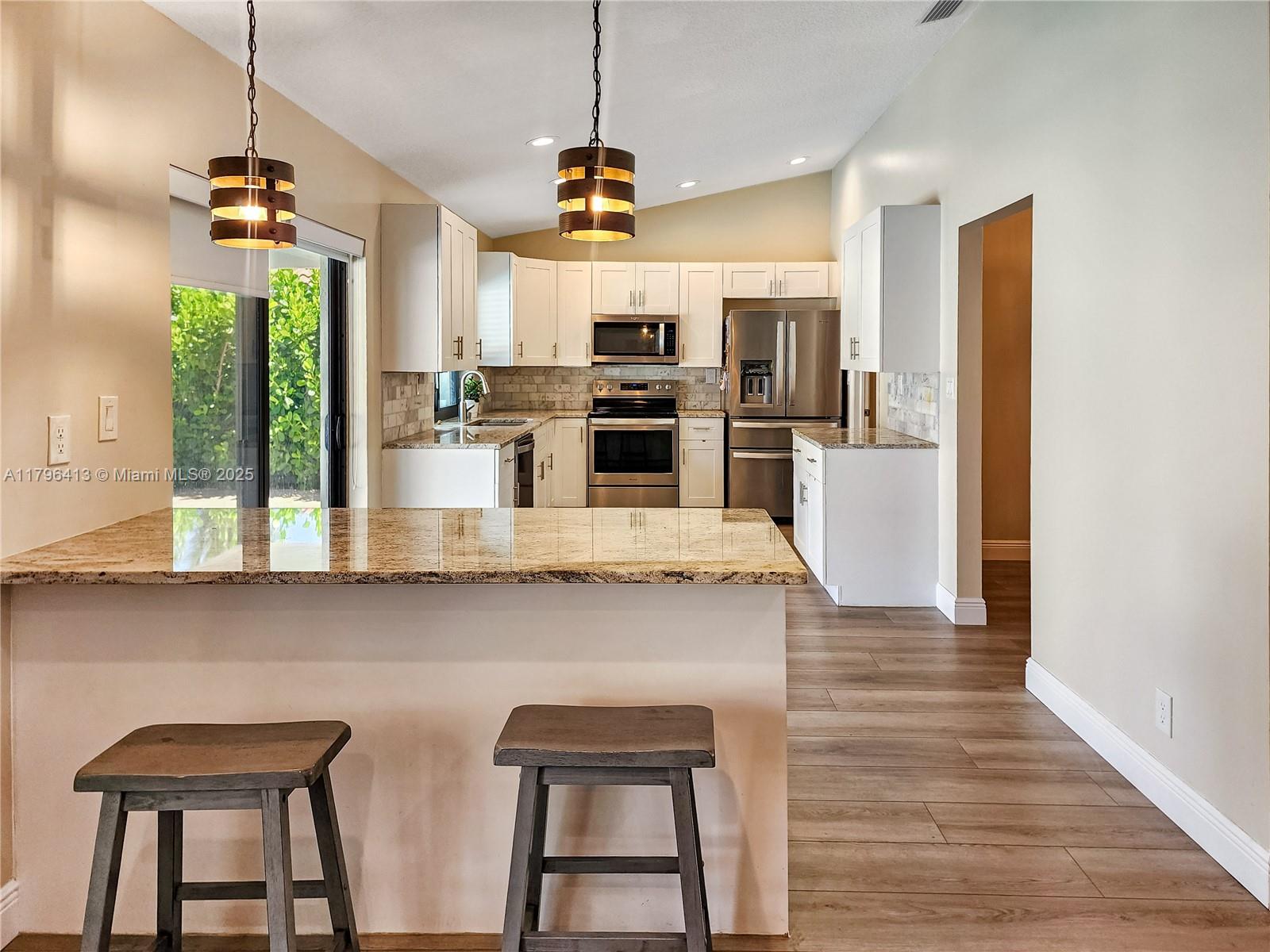 Property photo # 6
