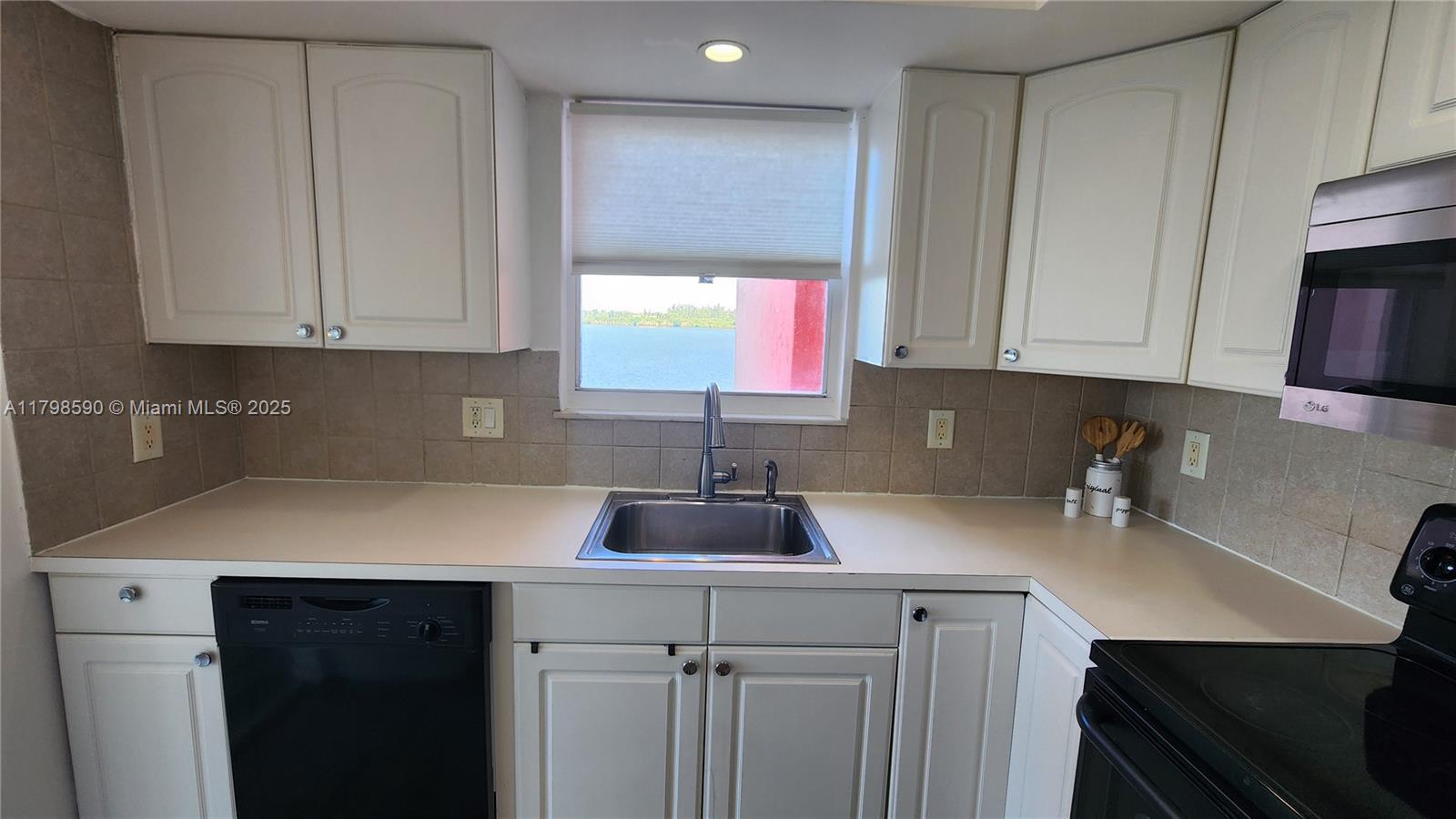 Property photo # 5