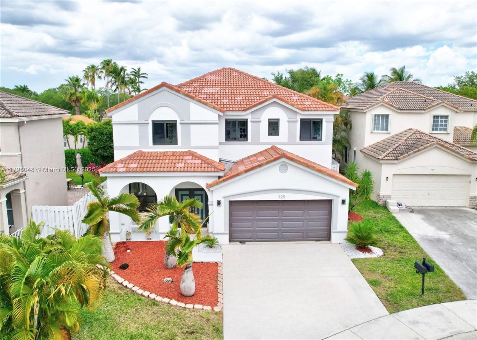 725 Tanglewood Cir, Weston, Florida image 1