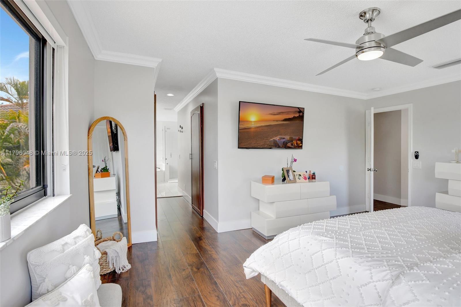 725 Tanglewood Cir, Weston, Florida image 19
