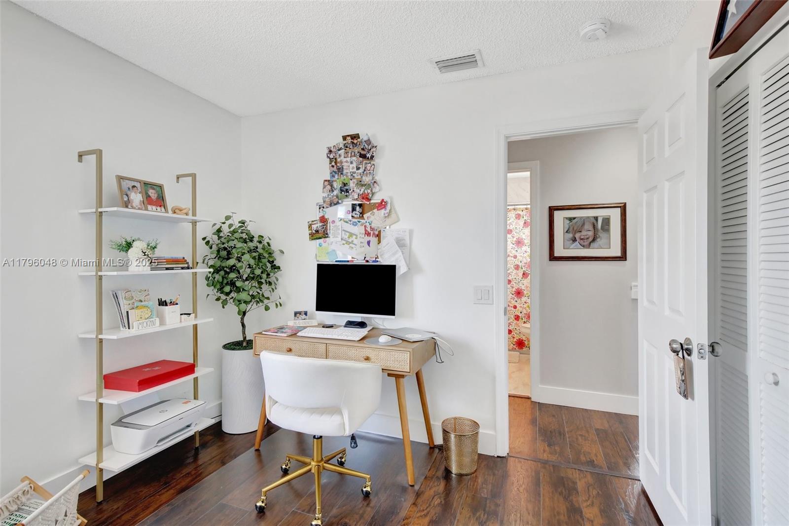 725 Tanglewood Cir, Weston, Florida image 23