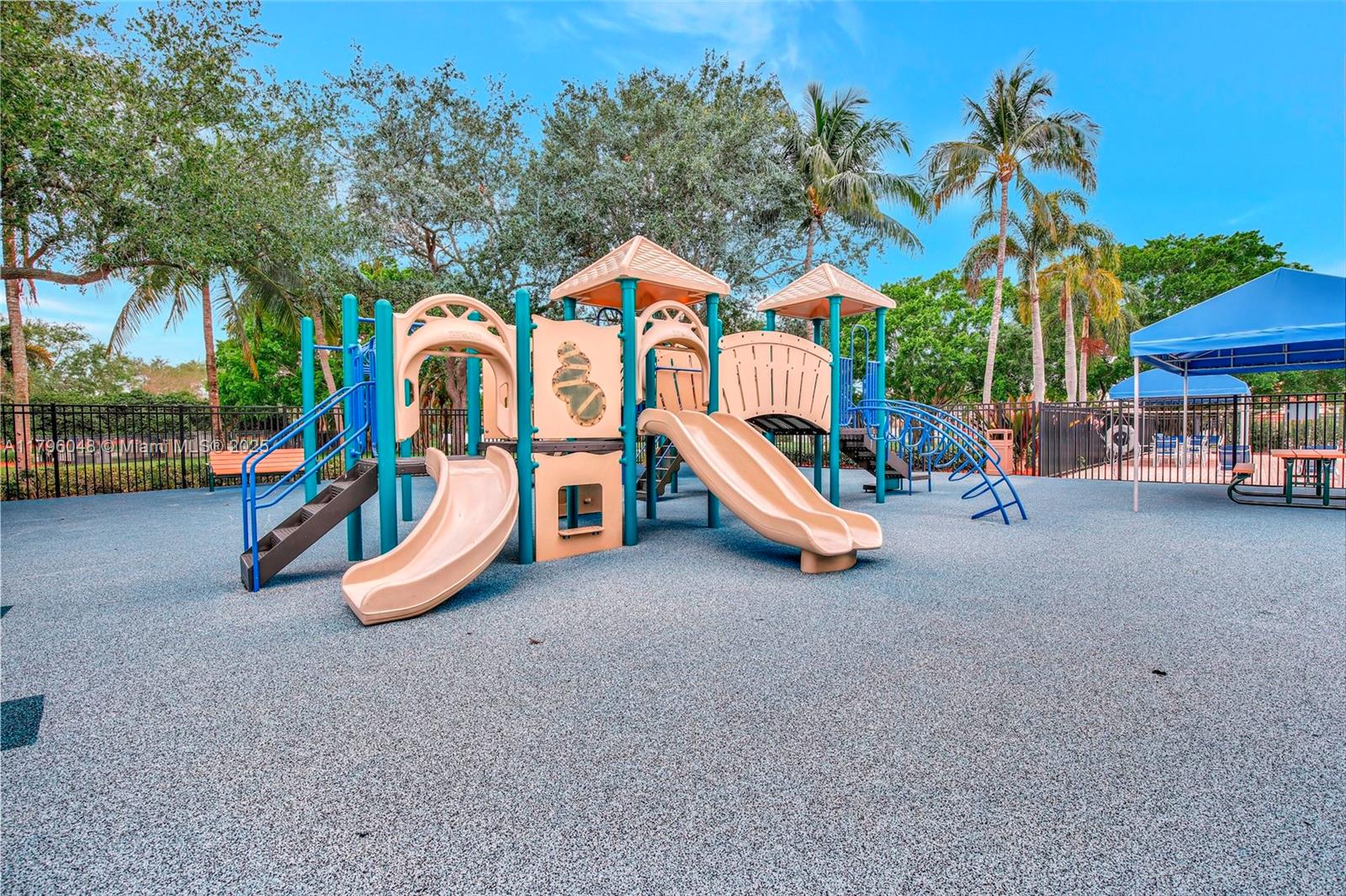 725 Tanglewood Cir, Weston, Florida image 41