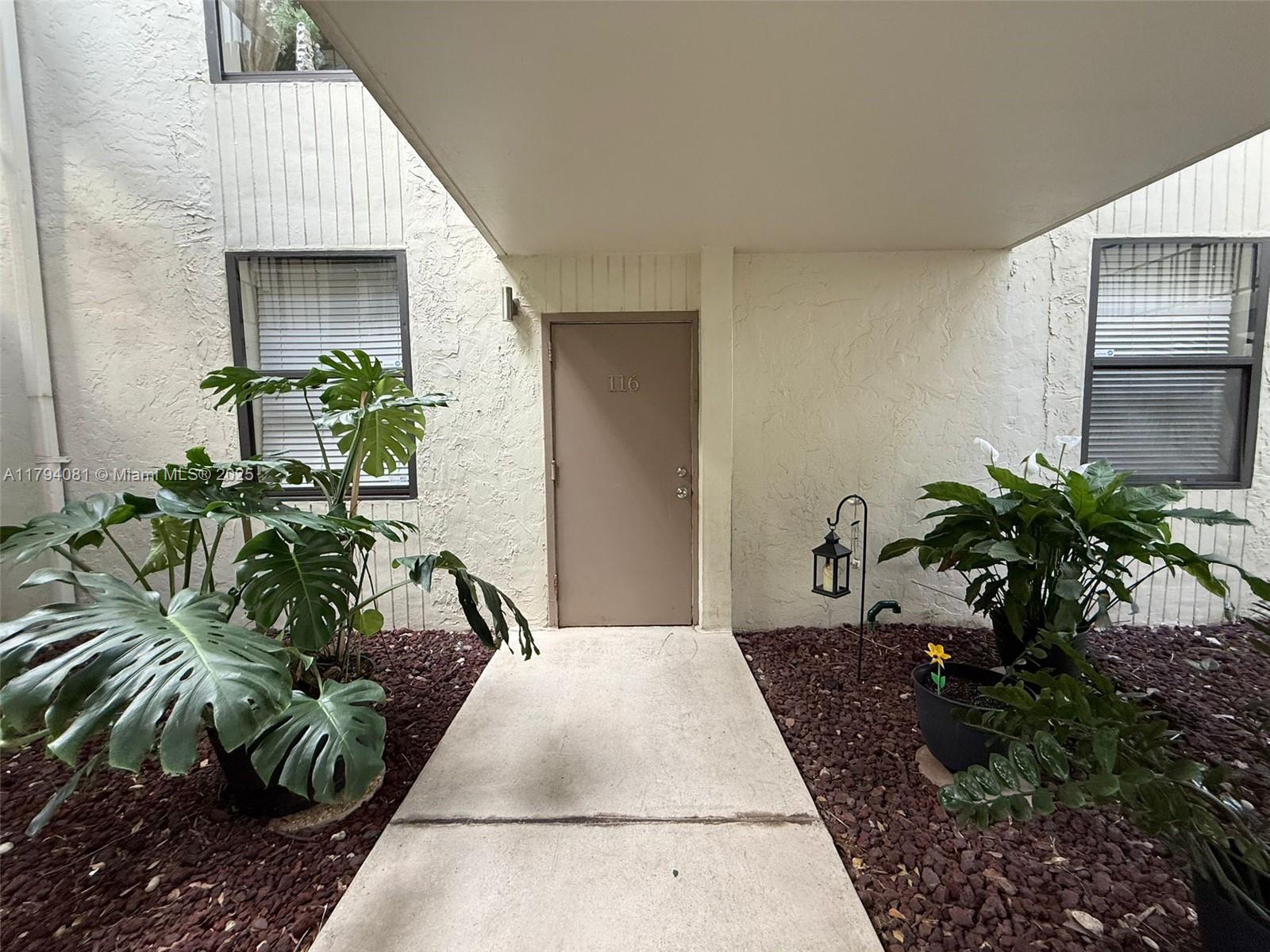 Property photo # 0