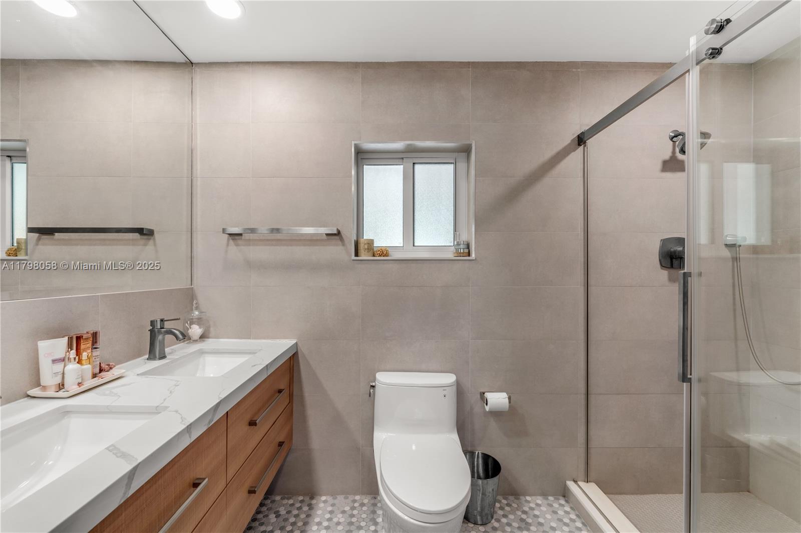 1601 Washington St, Hollywood, Florida image 21