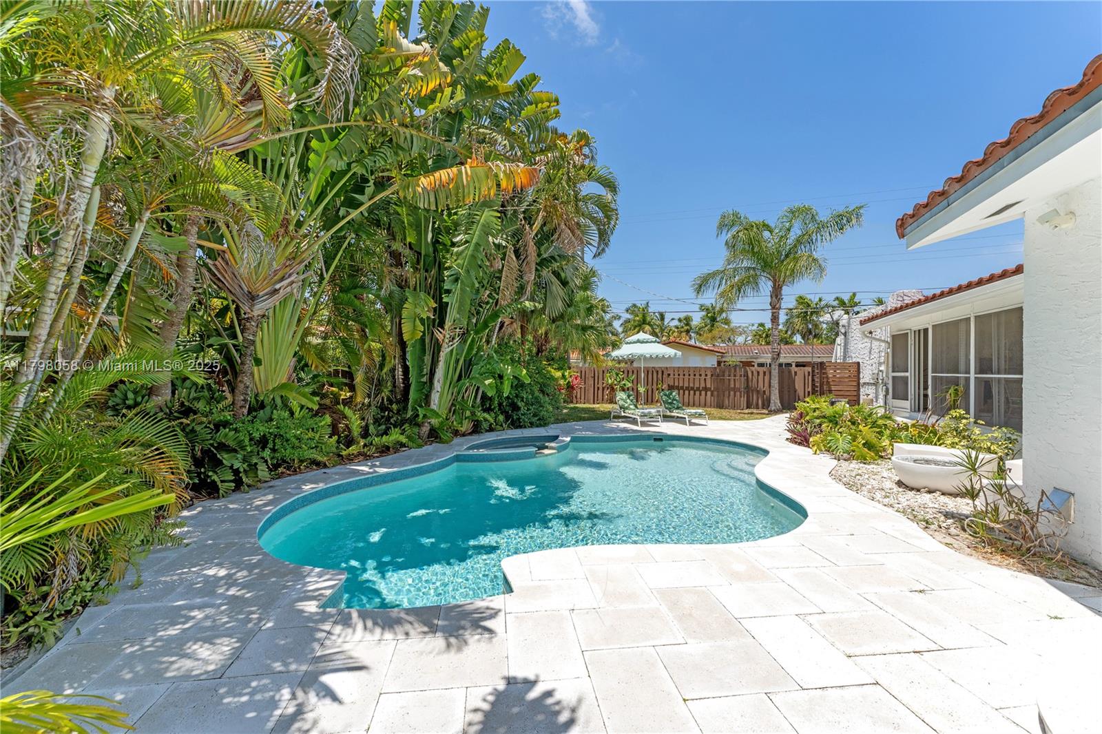 1601 Washington St, Hollywood, Florida image 32