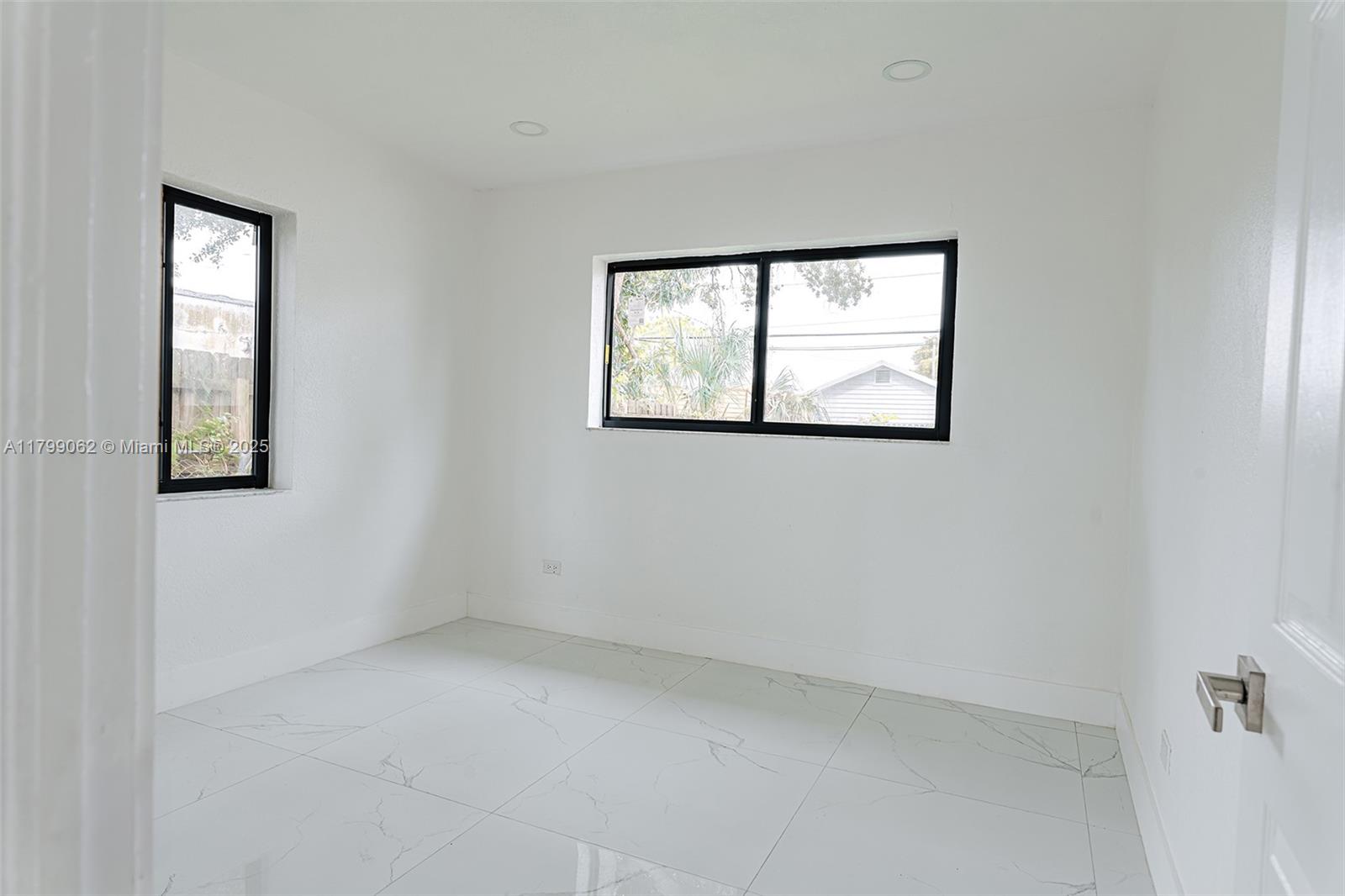 17940 NW 13th Ct, Miami Gardens, Florida image 22