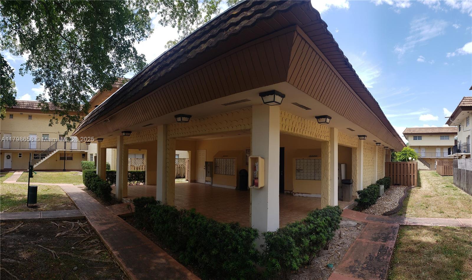 Property photo # 3