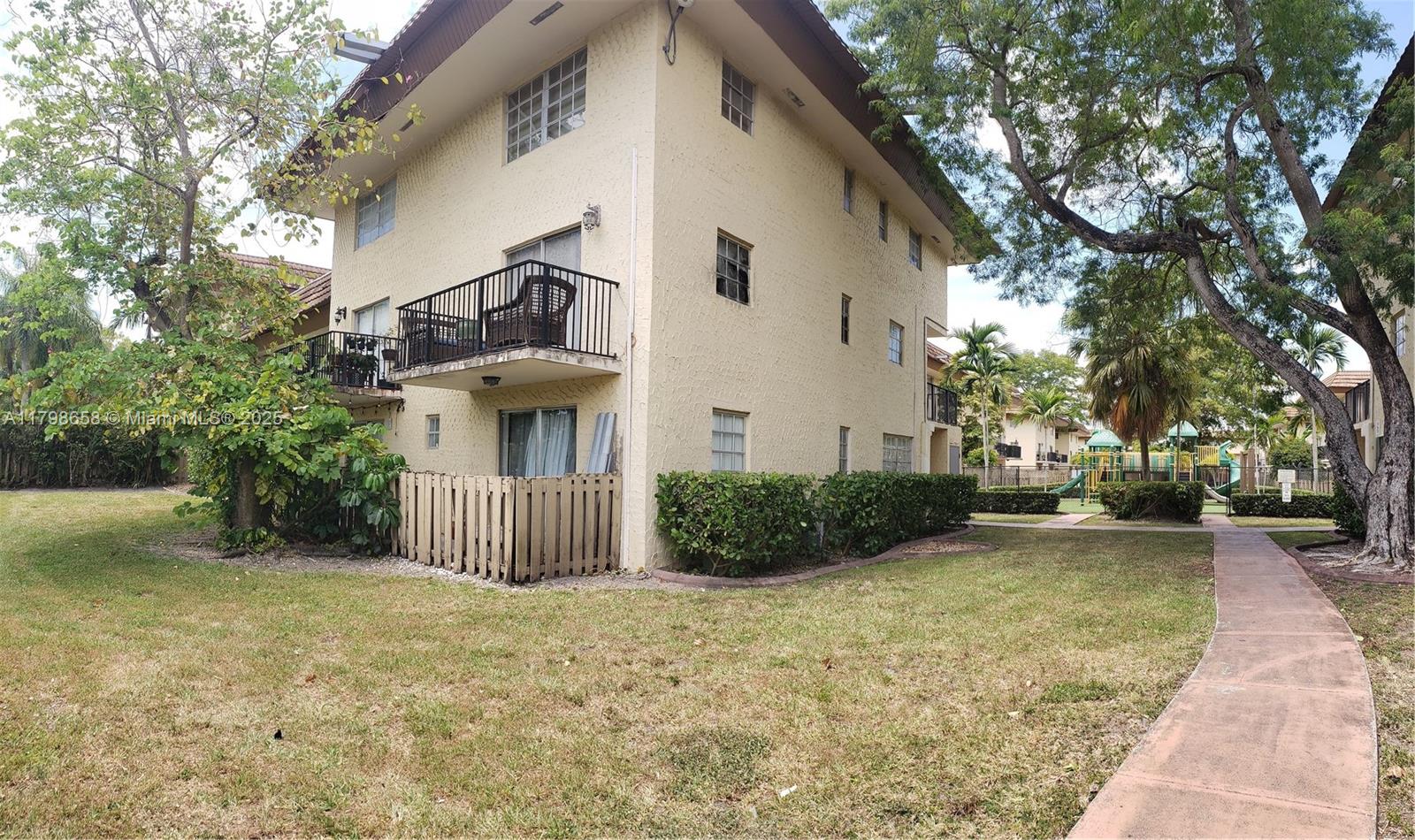 Property photo # 6