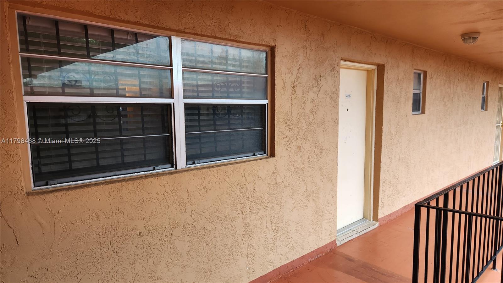 1810 W 56th St #3420, Hialeah, Florida image 1