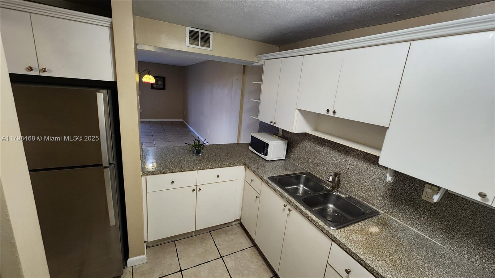1810 W 56th St #3420, Hialeah, Florida image 18