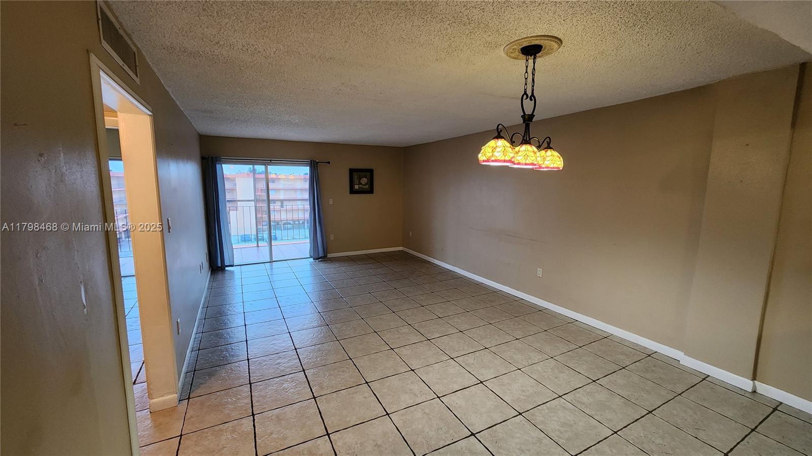 1810 W 56th St #3420, Hialeah, Florida image 4