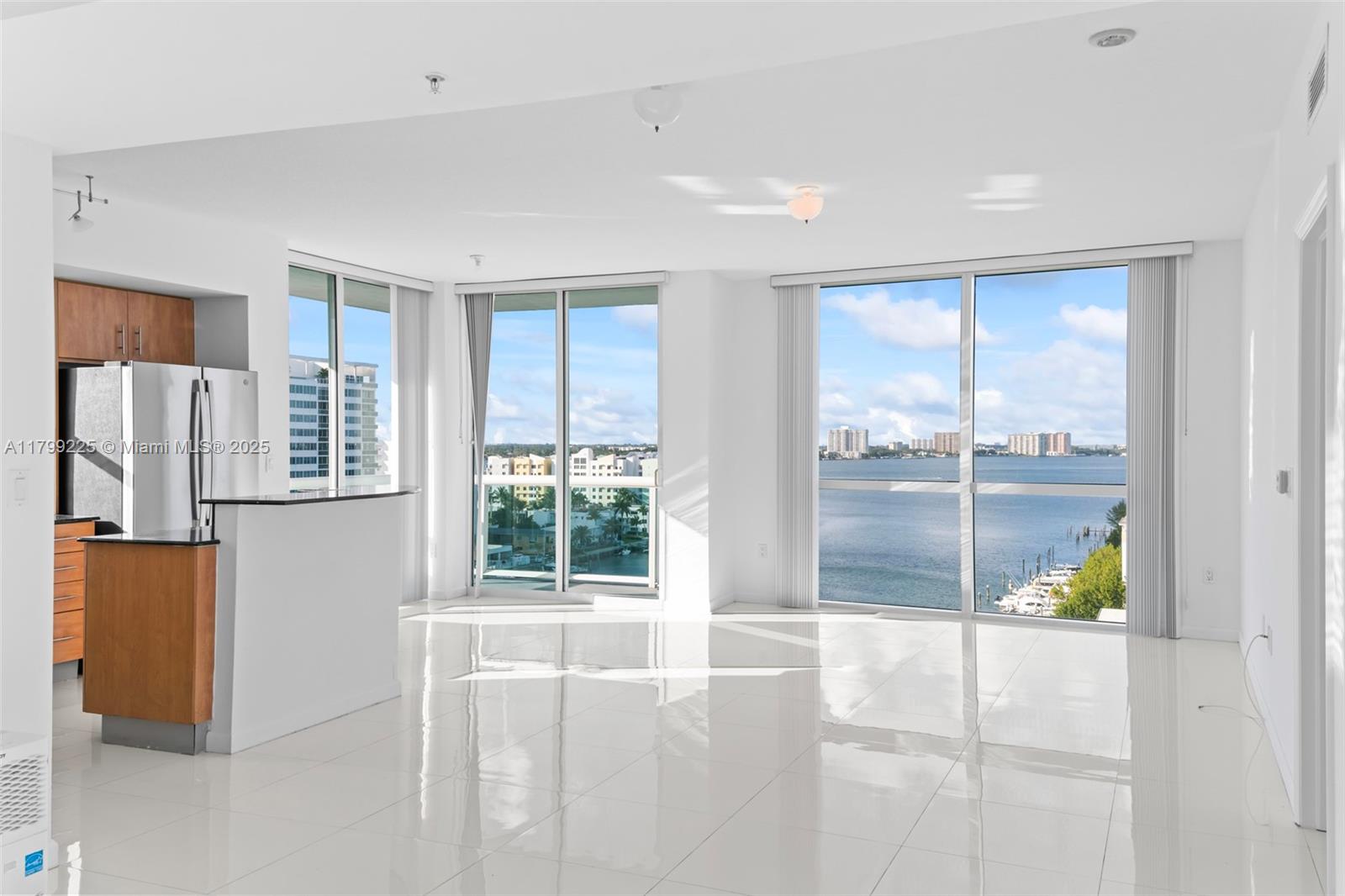 7910 Harbor Island Dr #1105, North Bay Village FL 33141