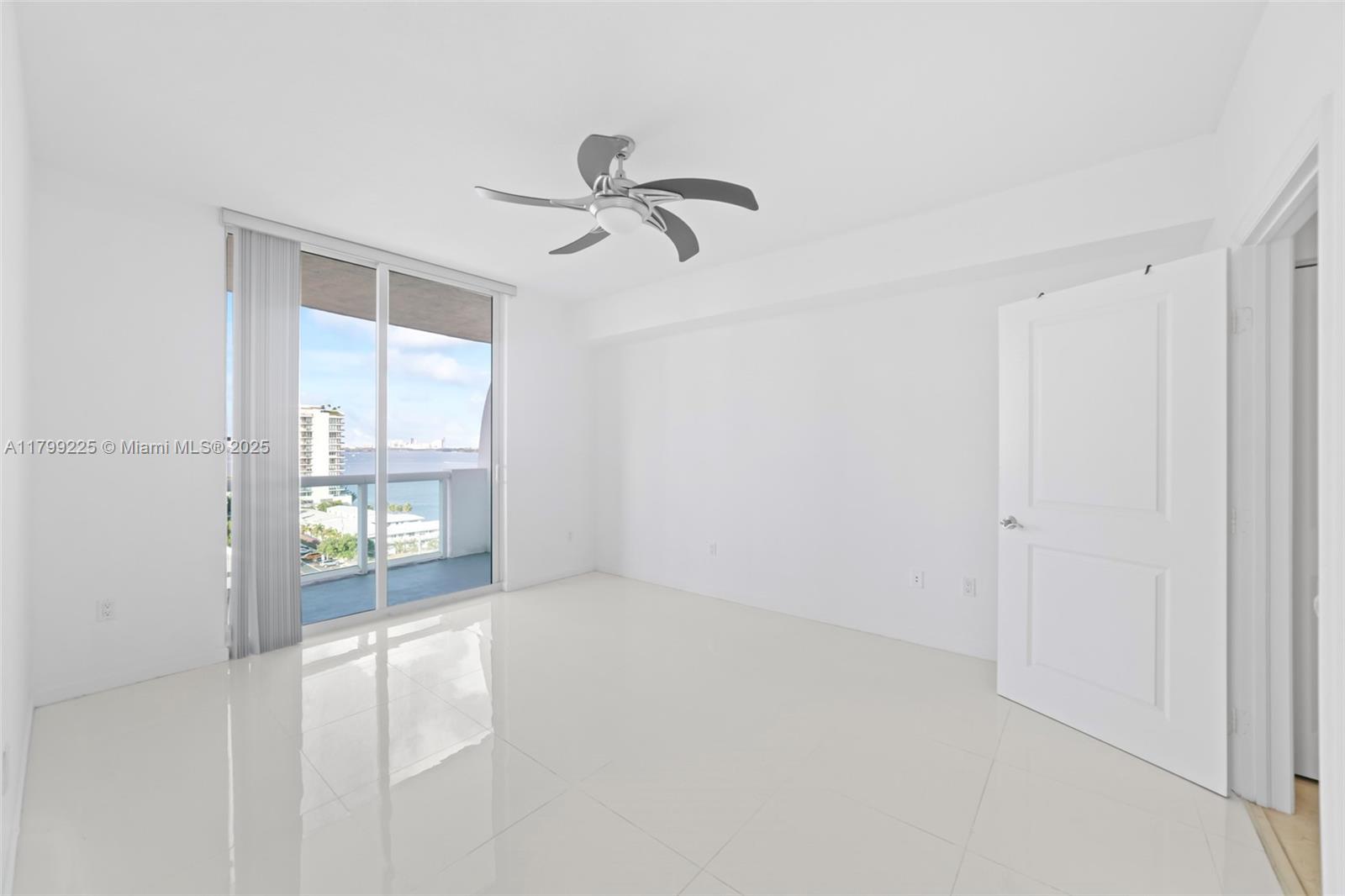 7910 Harbor Island Dr #1105, North Bay Village FL 33141