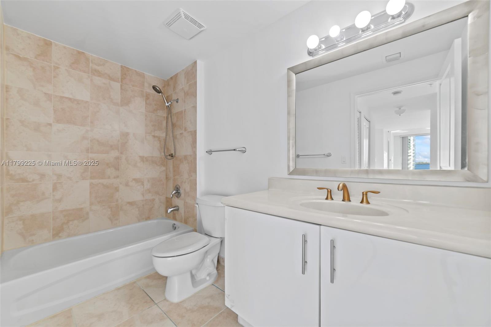 7910 Harbor Island Dr #1105, North Bay Village FL 33141