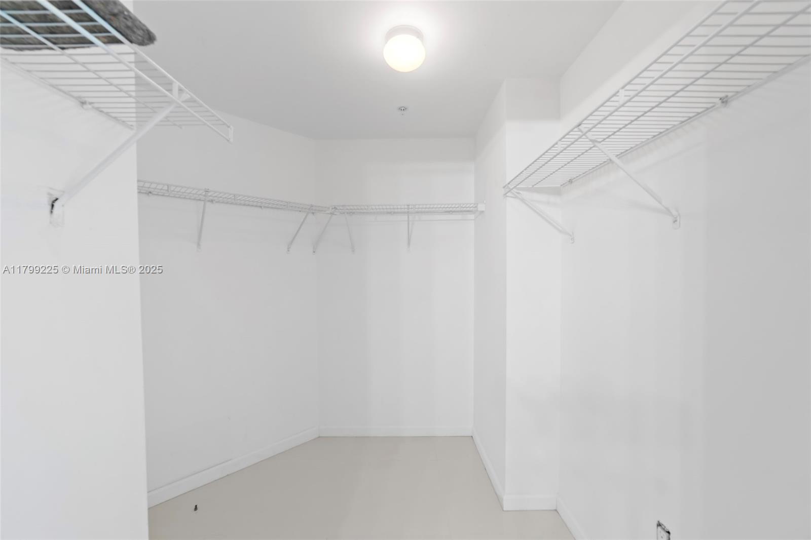 7910 Harbor Island Dr #1105, North Bay Village FL 33141