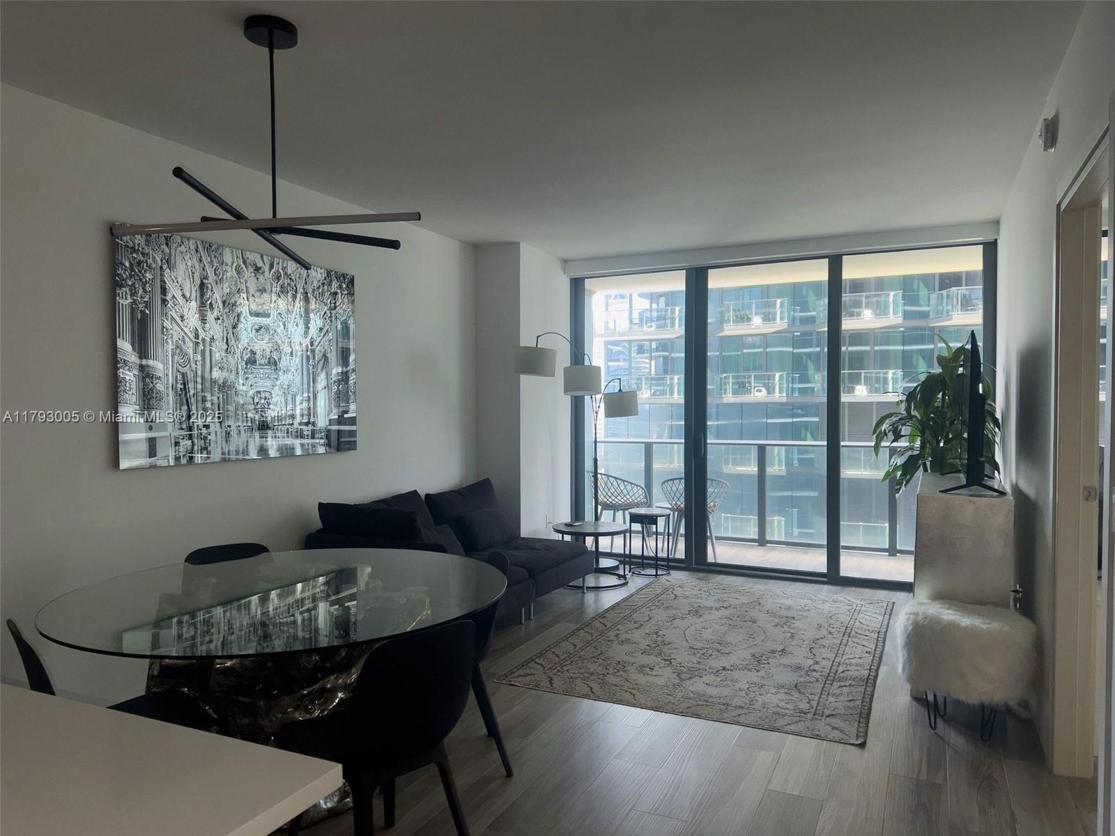 801 S Miami Ave #2607, Miami FL 33130
