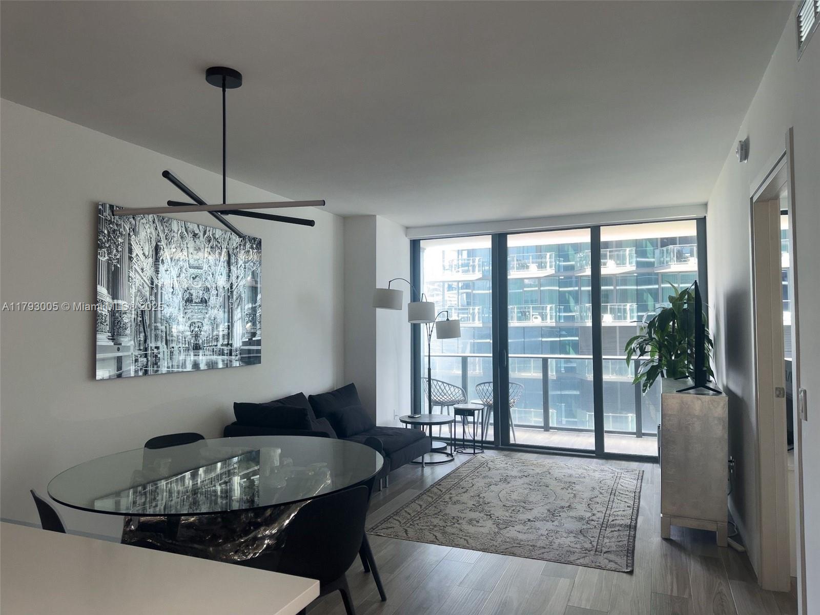 801 S Miami Ave #2607, Miami FL 33130
