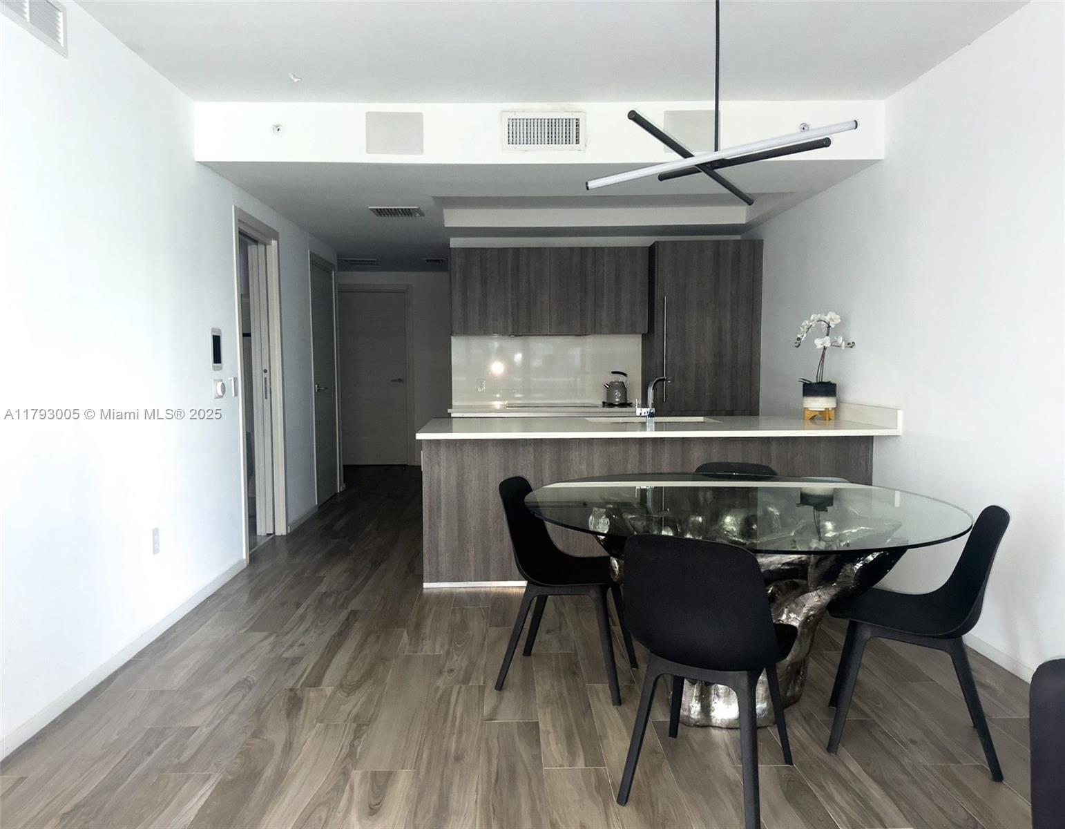 801 S Miami Ave #2607, Miami FL 33130