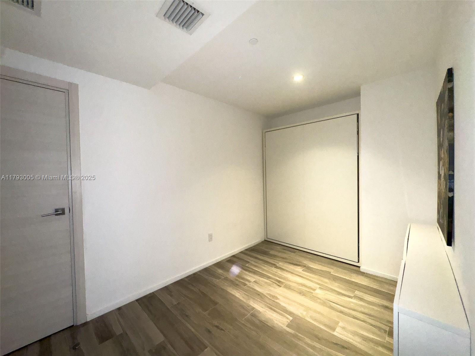 801 S Miami Ave #2607, Miami FL 33130