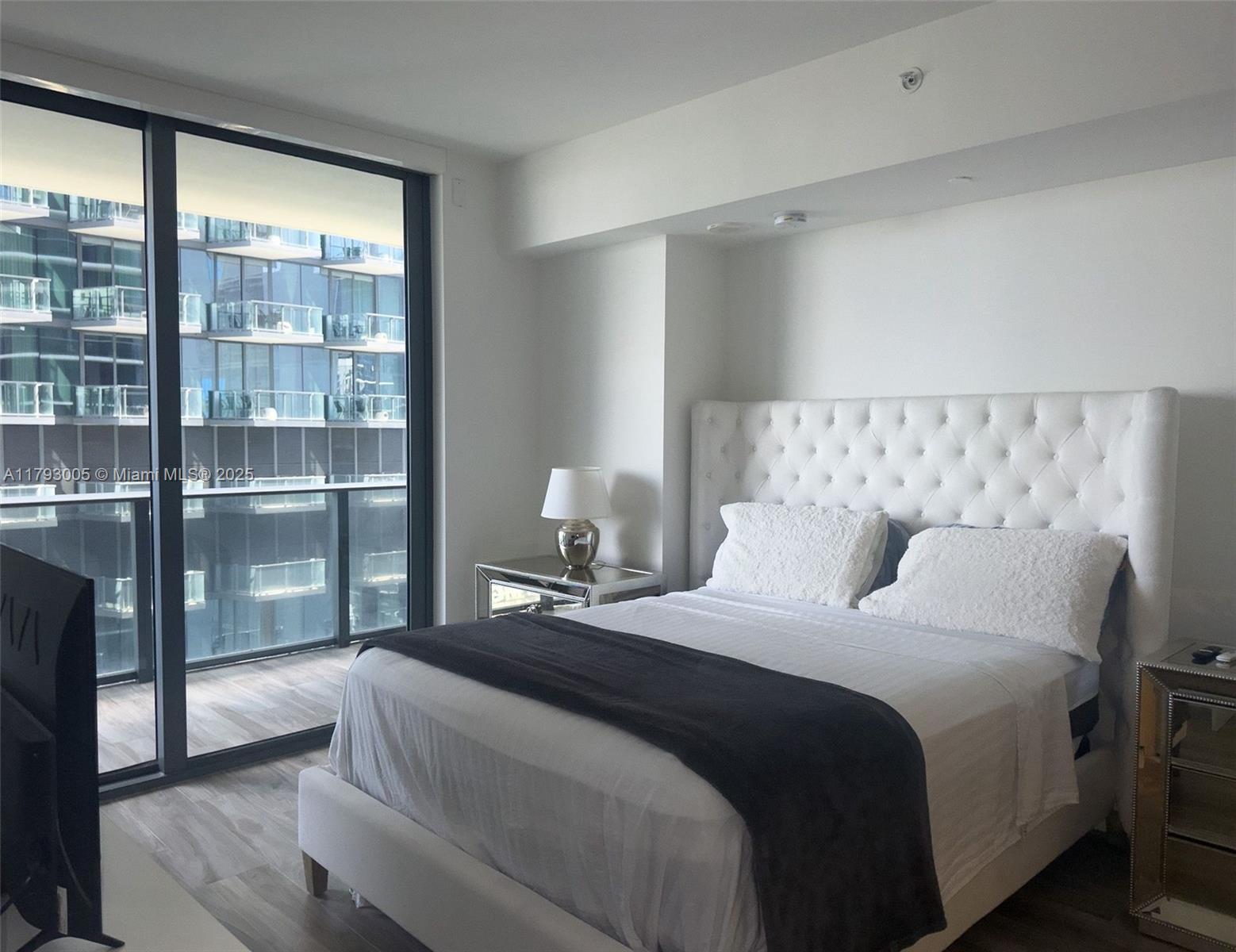 801 S Miami Ave #2607, Miami FL 33130