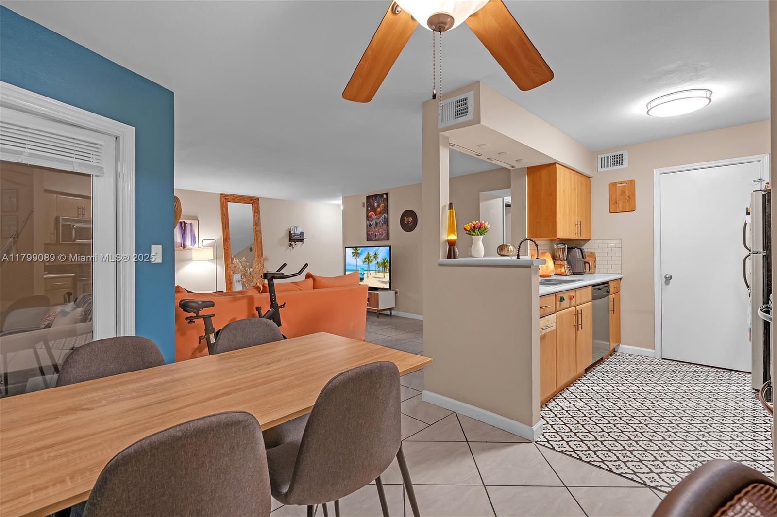 2440 NW 33rd St #1804, Oakland Park, Florida image 10