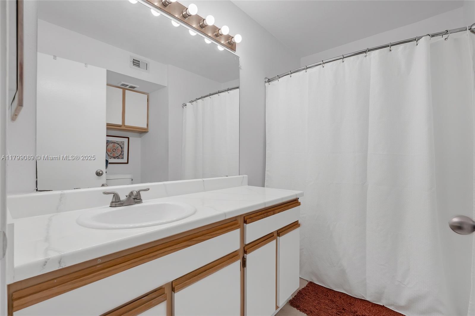 2440 NW 33rd St #1804, Oakland Park, Florida image 15