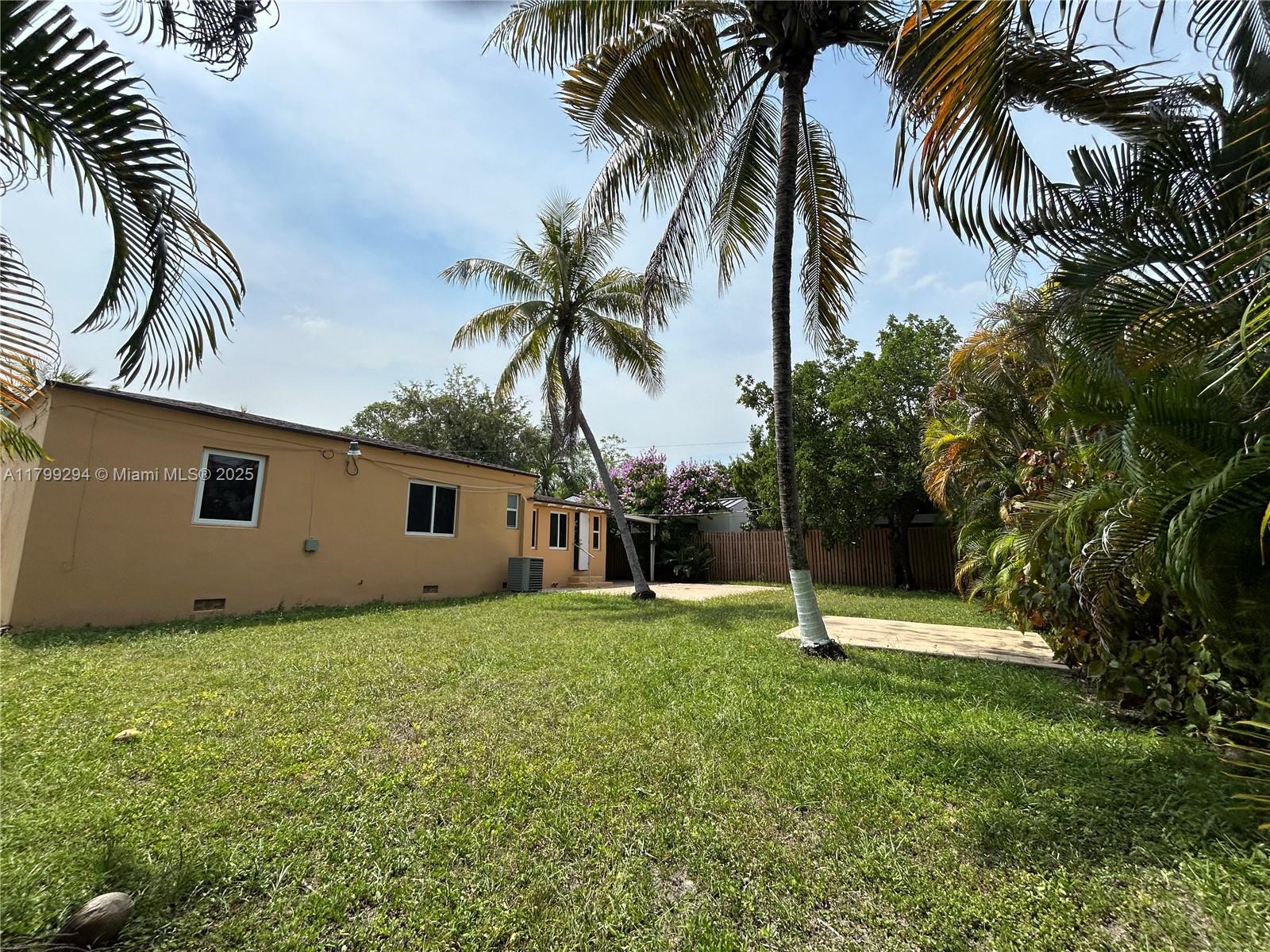 1575 SW 12th Ave, Miami, Florida image 19