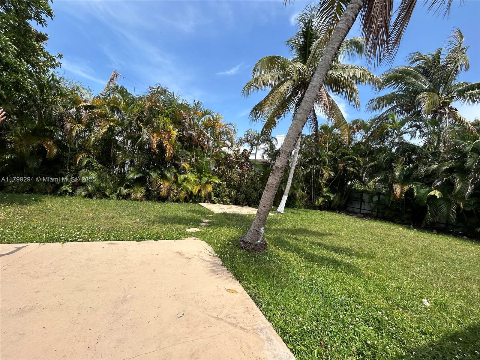 1575 SW 12th Ave, Miami, Florida image 20