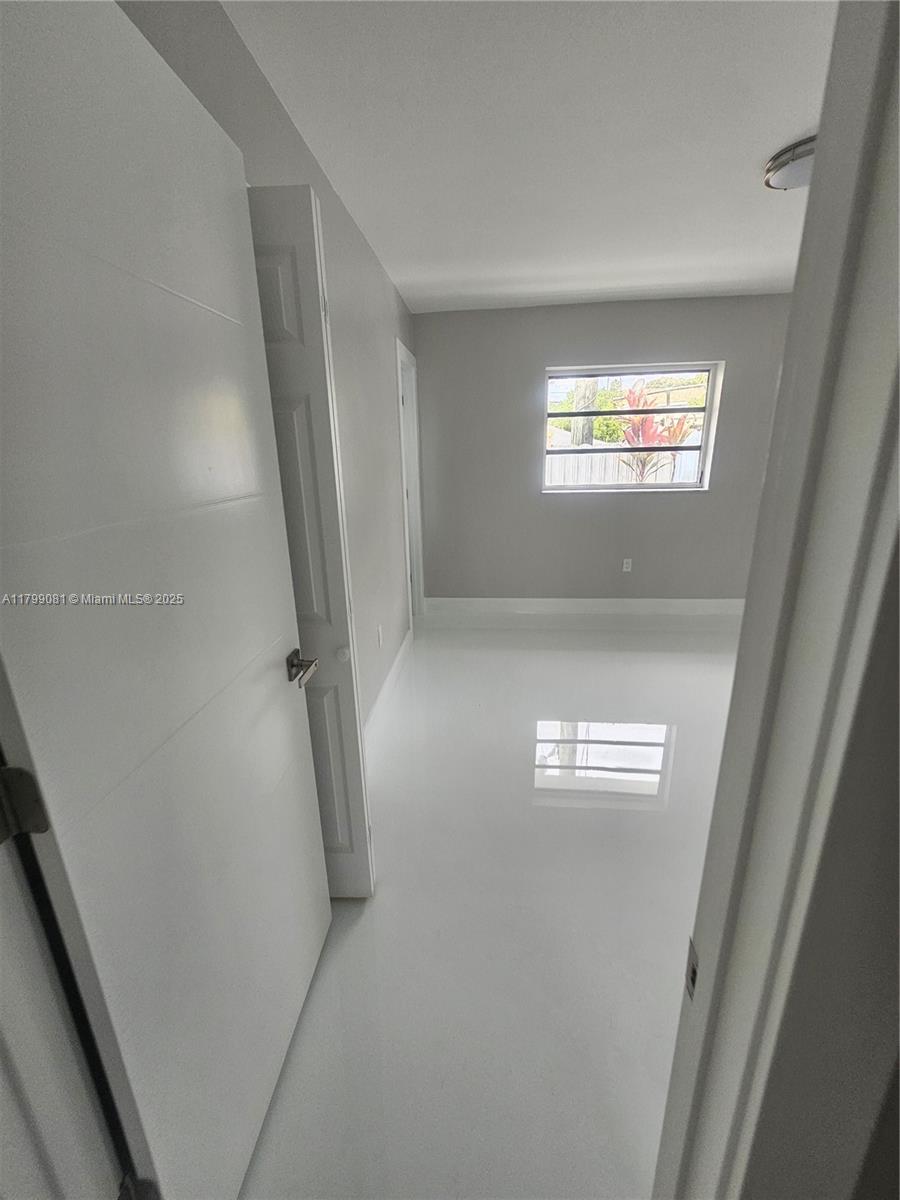 621 E 55th St, Hialeah, Florida image 22