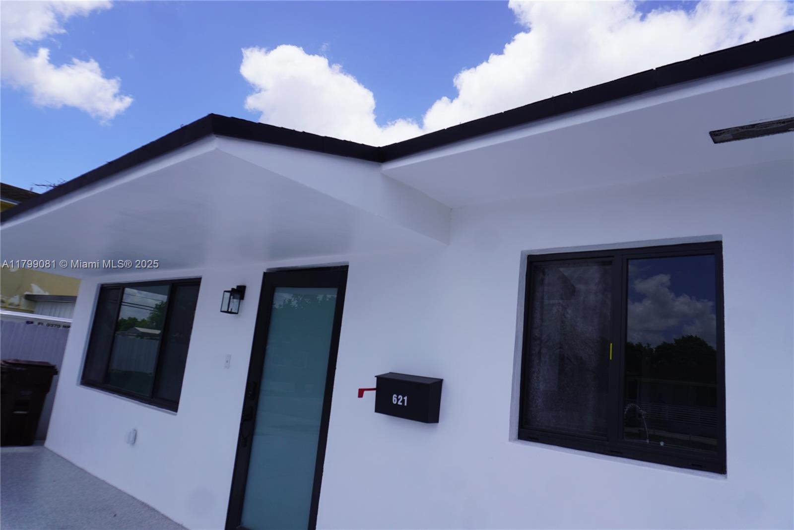 621 E 55th St, Hialeah, Florida image 3