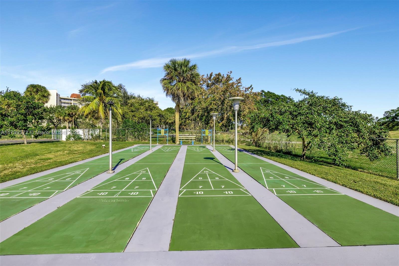 7080 Environ Blvd #223, Lauderhill, Florida image 29