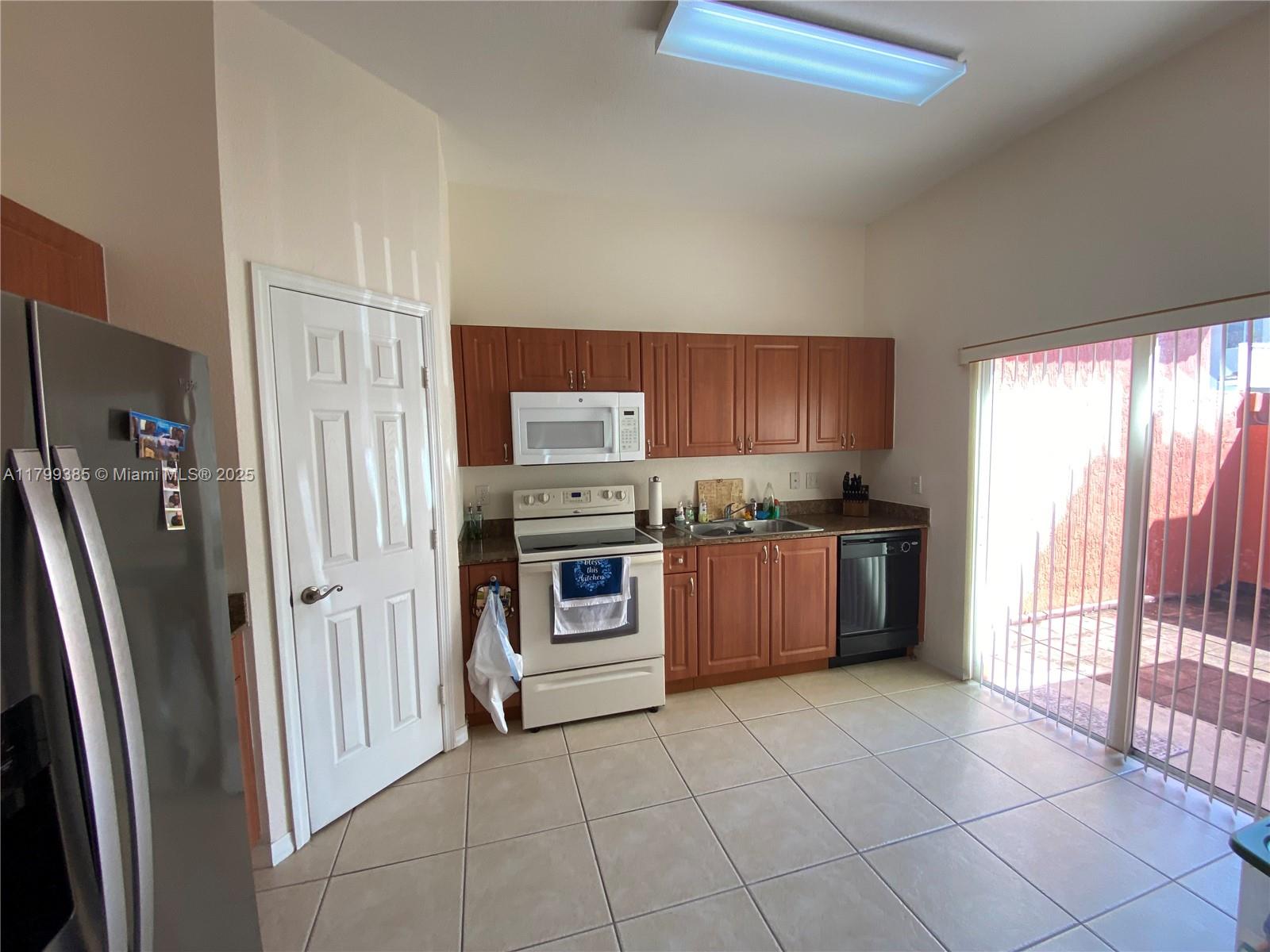 Property photo # 7